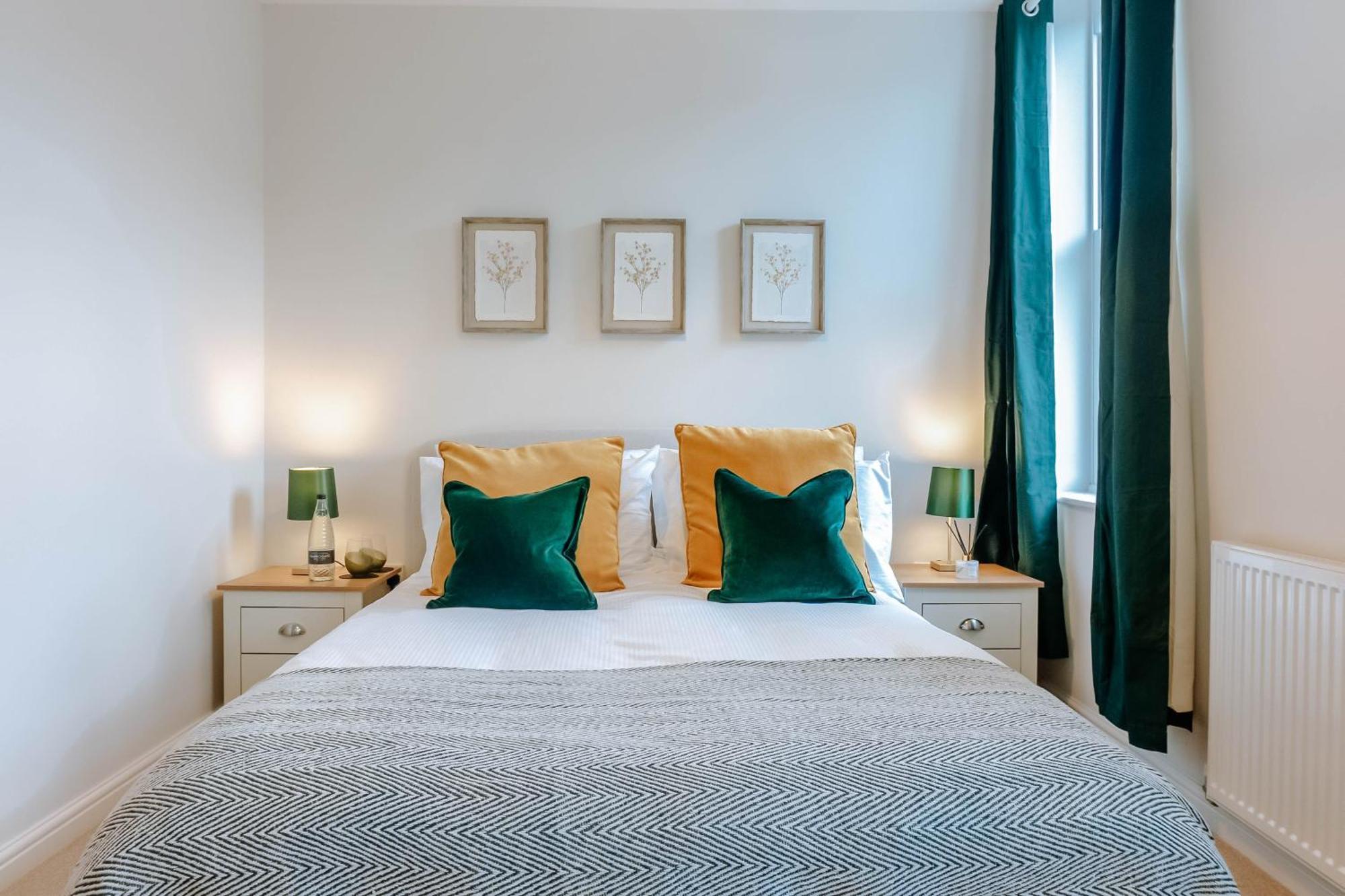Mayfield Two - Central Harrogate Apartment Екстериор снимка